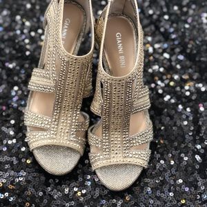 Gianni Bini Dressy heels